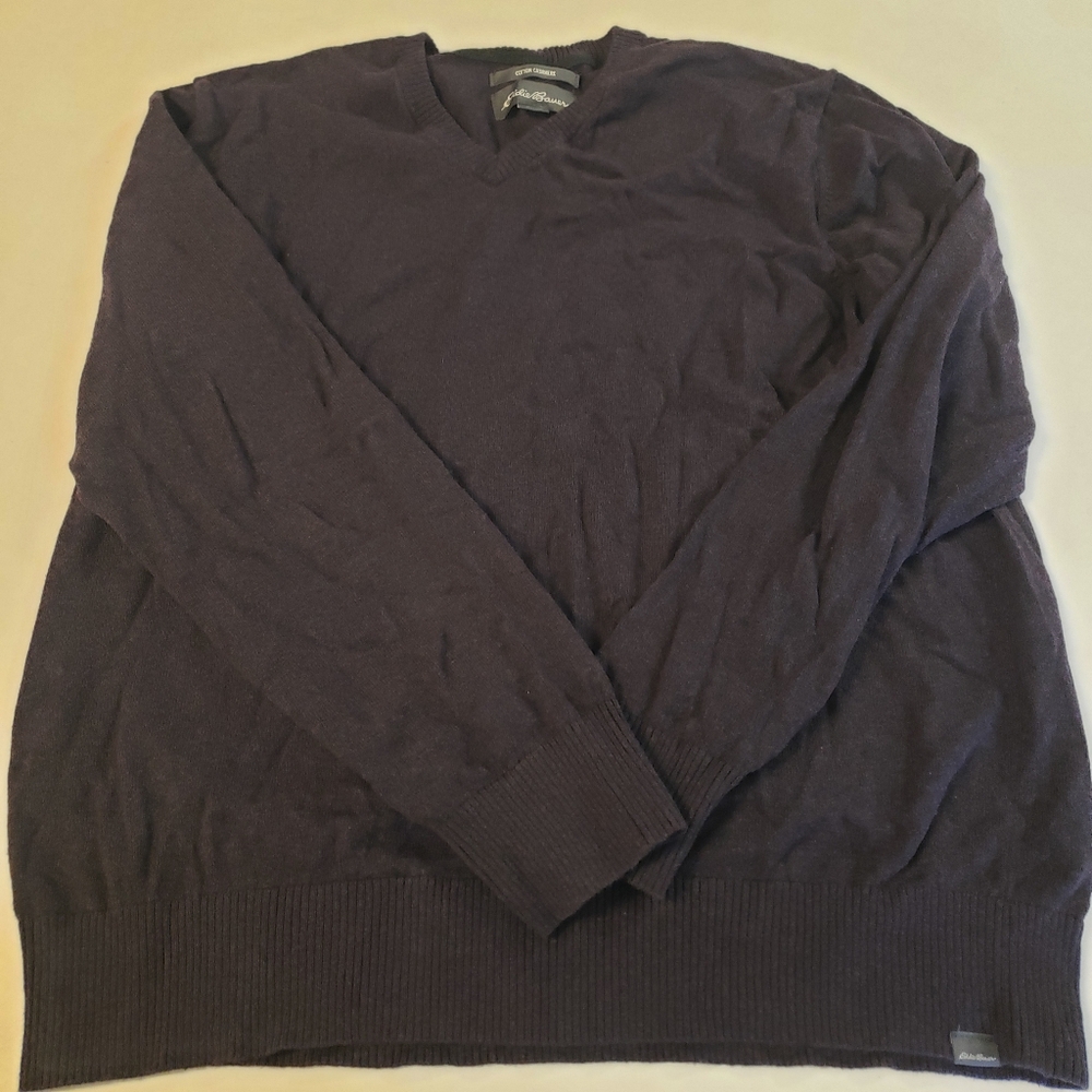 Men's gray Eddie Bauer long sleeve pullover sweater size XL
